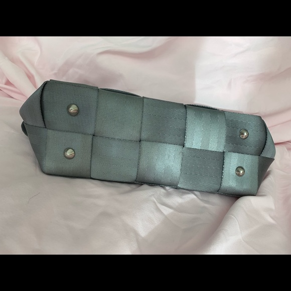 The Original Seatbelt Bag! - Picture 3 of 4